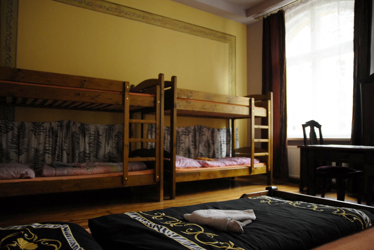 Хостелы Hostel Mleczarnia Вроцлав-39