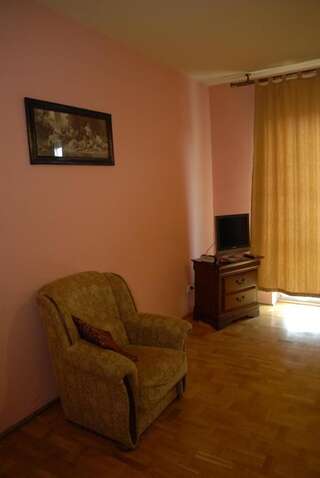 Хостелы Hostel Mleczarnia Вроцлав Апартаменты - Ruska Street-31